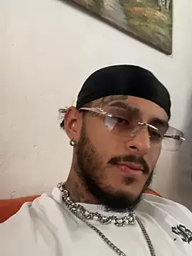 liyamjunior online show from February 20, 2026, 5:02 pm