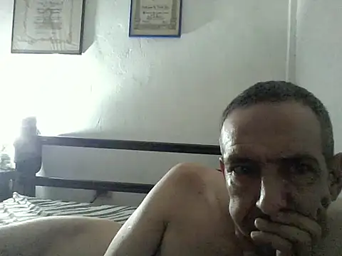 Snapshot of guevo14cm3 chatting on May 16, 2026, 5:37 am guevo14cm3 online show from May 16, 2026, 5:37 am