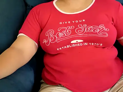 TamilDreamgirl08 online show from March 31, 2026, 5:19 am