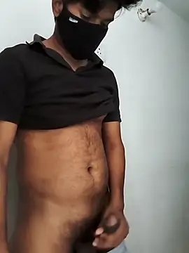 Snapshot of Hottlund6 chatting on February 25, 2026, 8:35 am Hottlund6 online show from February 25, 2026, 8:35 am