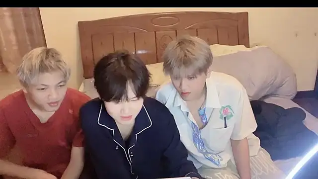 nczijian online show from January 14, 2026, 1:39 pm