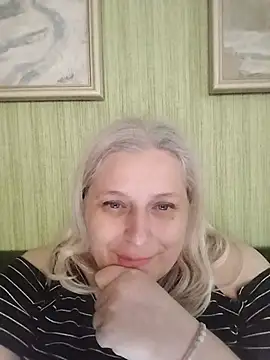NyushaLollipop online show from May 16, 2026, 4:17 pm