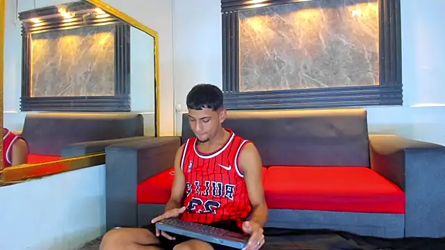 ALEX KEITH26 online show from March 26, 2026, 7:41 pm