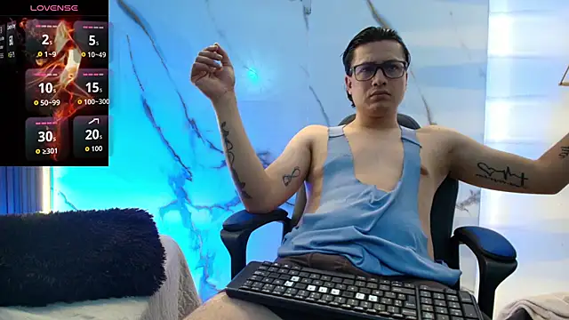 Danner Alaia online show from February 12, 2026, 8:48 pm