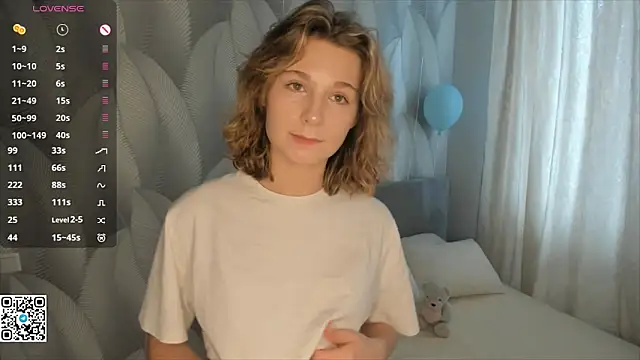 SonyaNowak online show from March 3, 2026, 10:54 am