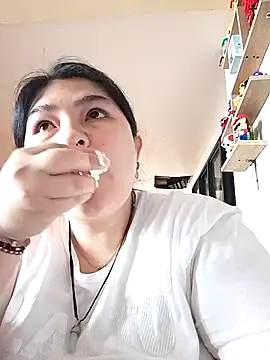 LauraHorny69 online show from April 7, 2026, 7:58 pm