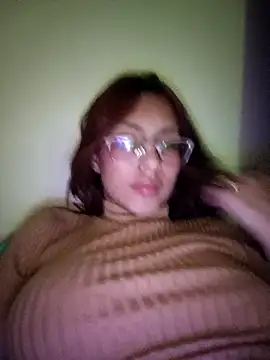 Snapshot of karen_lovee chatting on March 9, 2026, 4:49 am karen lovee online show from March 9, 2026, 4:49 am