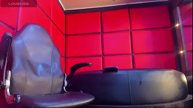 Snapshot of Jeff_Black99 chatting on February 15, 2026, 7:51 am Jeff Black99 online show from February 15, 2026, 7:51 am