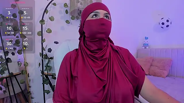 Snapshot of _Amirah chatting on June 18, 2026, 5:50 pm Amirah online show from June 18, 2026, 5:50 pm