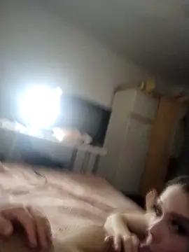 Snapshot of Gabysweetrds chatting on March 3, 2026, 6:03 pm Gabysweetrds online show from March 3, 2026, 6:03 pm