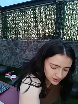 By Lia online show from February 13, 2026, 7:43 pm