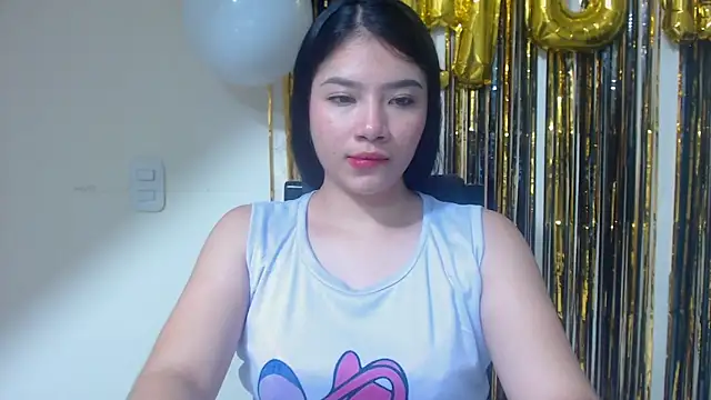 Snapshot of mia_girl07 chatting on February 5, 2026, 11:09 pm mia girl07 online show from February 5, 2026, 11:09 pm