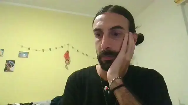 Snapshot of aircum99 chatting on June 4, 2026, 8:26 pm aircum99 online show from June 4, 2026, 8:26 pm