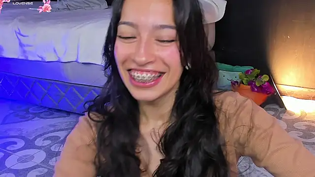 Noaah25  online show from March 6, 2026, 4:09 am