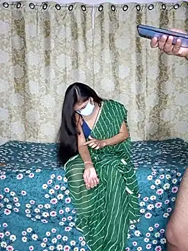 Forest Queen online show from March 13, 2026, 5:41 pm