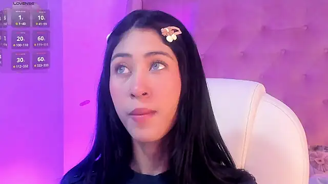 Snapshot of internett_sweetheart chatting on February 20, 2026, 5:37 am internett sweetheart online show from February 20, 2026, 5:37 am