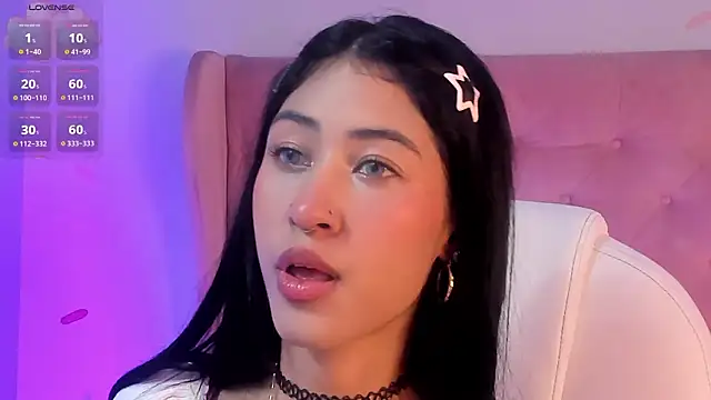 Snapshot of internett_sweetheart chatting on March 5, 2026, 5:14 am internett sweetheart online show from March 5, 2026, 5:14 am