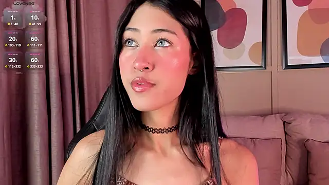 internett sweetheart online show from May 15, 2026, 6:31 am