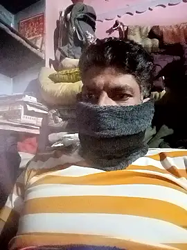 Snapshot of Hairymax_boy chatting on January 18, 2026, 3:38 pm Hairymax boy online show from January 18, 2026, 3:38 pm