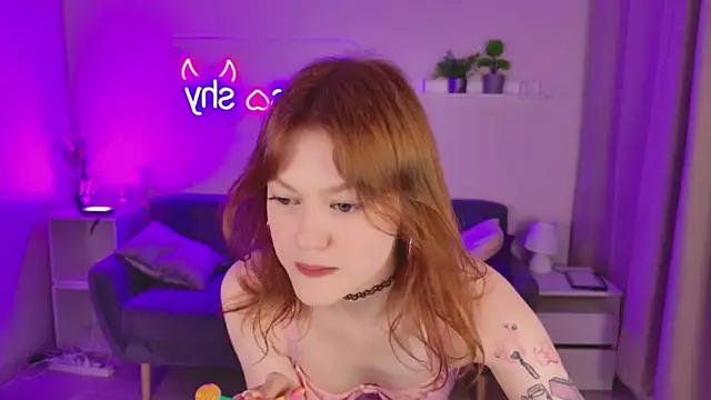 Snapshot of Lily_Mio chatting on July 19, 2026, 10:13 pm Lily Mio online show from July 19, 2026, 10:13 pm