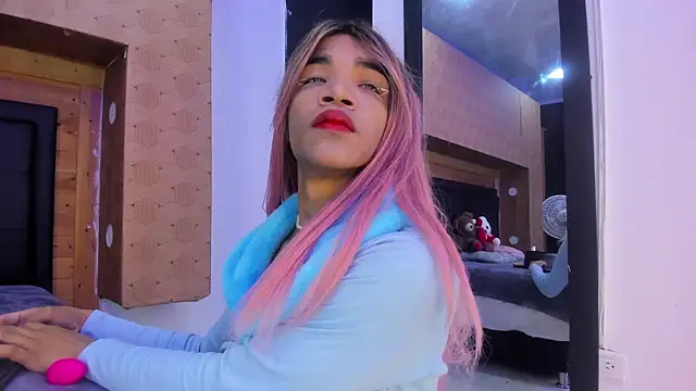 Samantha Blaze1 online show from April 17, 2026, 11:13 am