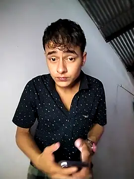 attractive-sexx online show from February 2, 2026, 3:00 pm