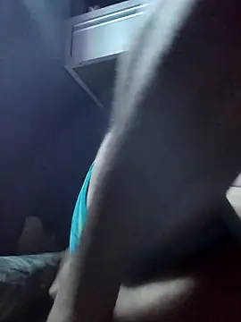 rezin928 online show from February 10, 2026, 5:06 pm