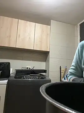 RavenEllieUniverse online show from March 6, 2026, 11:12 pm