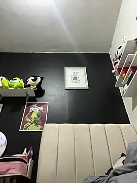 CarolinaRaven online show from February 26, 2026, 4:44 am