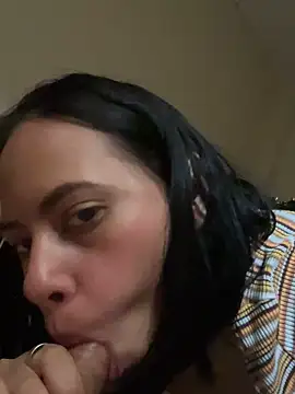 CarolinaRaven online show from February 28, 2026, 7:04 pm