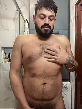 latinCuplex online show from February 20, 2026, 9:43 am