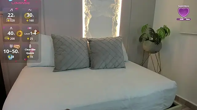 ivette swan online show from March 7, 2026, 7:11 pm