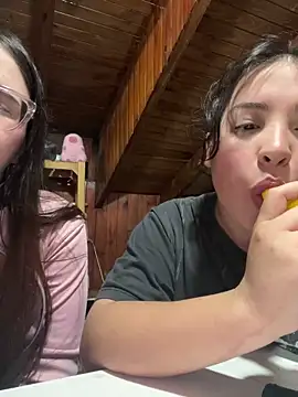 millyalc0ck online show from June 3, 2026, 1:52 am
