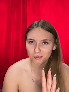 SweetSophia20 online show from February 8, 2026, 1:03 pm