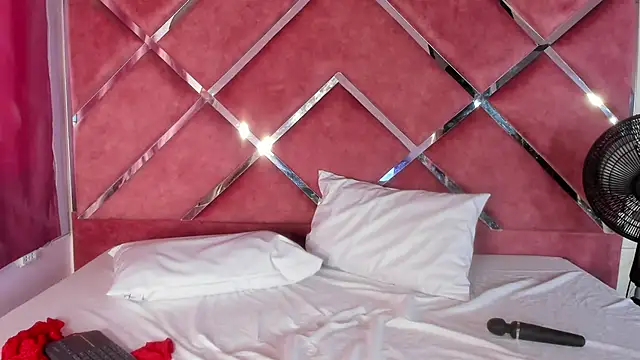 CottonCloud20 online show from February 21, 2026, 2:07 pm