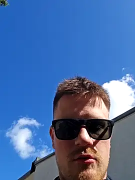 Snapshot of christian9pppp chatting on March 12, 2026, 9:59 am christian9pppp online show from March 12, 2026, 9:59 am