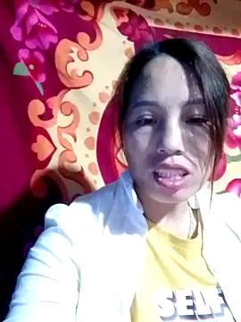 Gummiesu online show from February 7, 2026, 9:07 pm