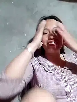 Gummiesu online show from February 16, 2026, 8:16 pm