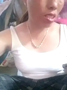 Gummiesu online show from April 8, 2026, 9:53 am