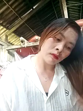 Bling sexy online show from April 6, 2026, 8:37 am