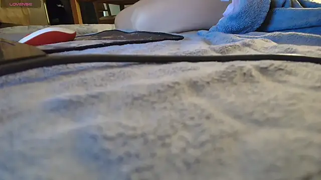 Kirabelle online show from March 12, 2026, 5:19 pm