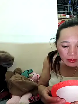 Snapshot of Jooj- chatting on February 1, 2026, 12:59 pm Jooj- online show from February 1, 2026, 12:59 pm