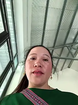 Snapshot of Jooj- chatting on February 28, 2026, 4:35 am Jooj- online show from February 28, 2026, 4:35 am