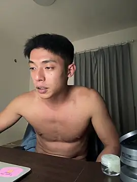 Snapshot of Yooo17 chatting on February 25, 2026, 12:04 pm Yooo17 online show from February 25, 2026, 12:04 pm