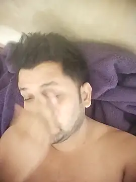 Pravin9562 online show from February 5, 2026, 5:56 am