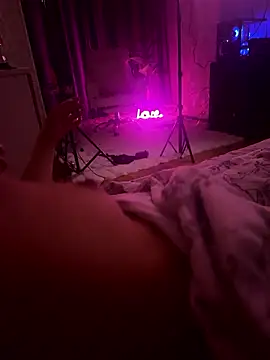 asianqueen1 online show from January 18, 2026, 12:36 am