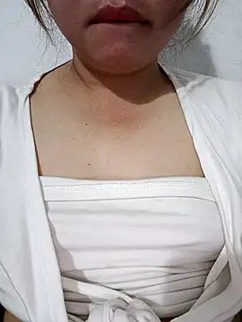 Elizabeth8 online show from February 2, 2026, 10:19 pm