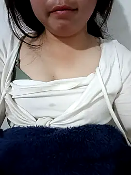 Elizabeth8 online show from February 15, 2026, 11:01 pm