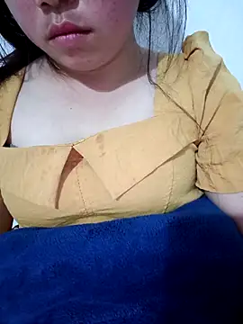 Elizabeth8 online show from February 19, 2026, 10:28 pm