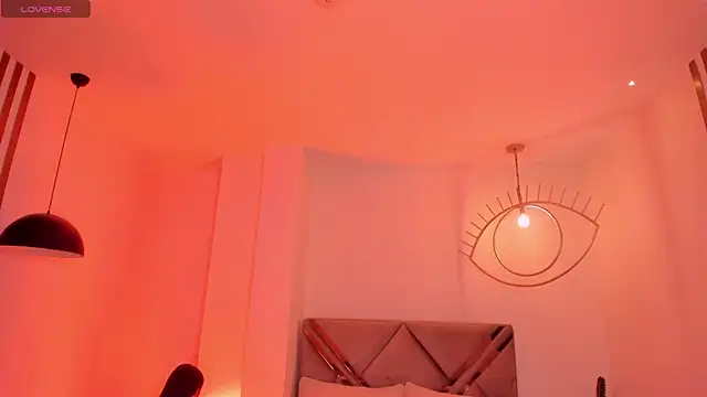 BriannaFox1 online show from April 5, 2026, 11:13 pm